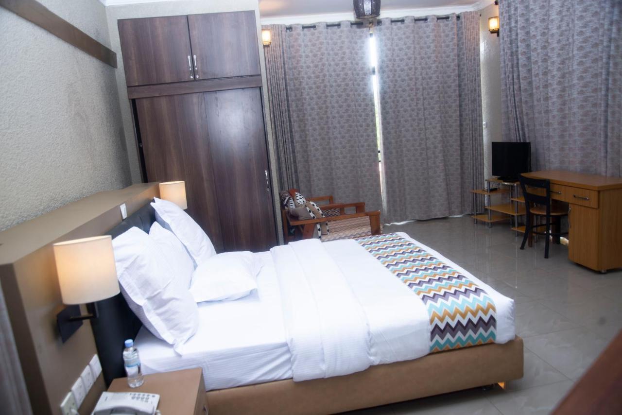 Quality Inn Hotel Kigali Esterno foto