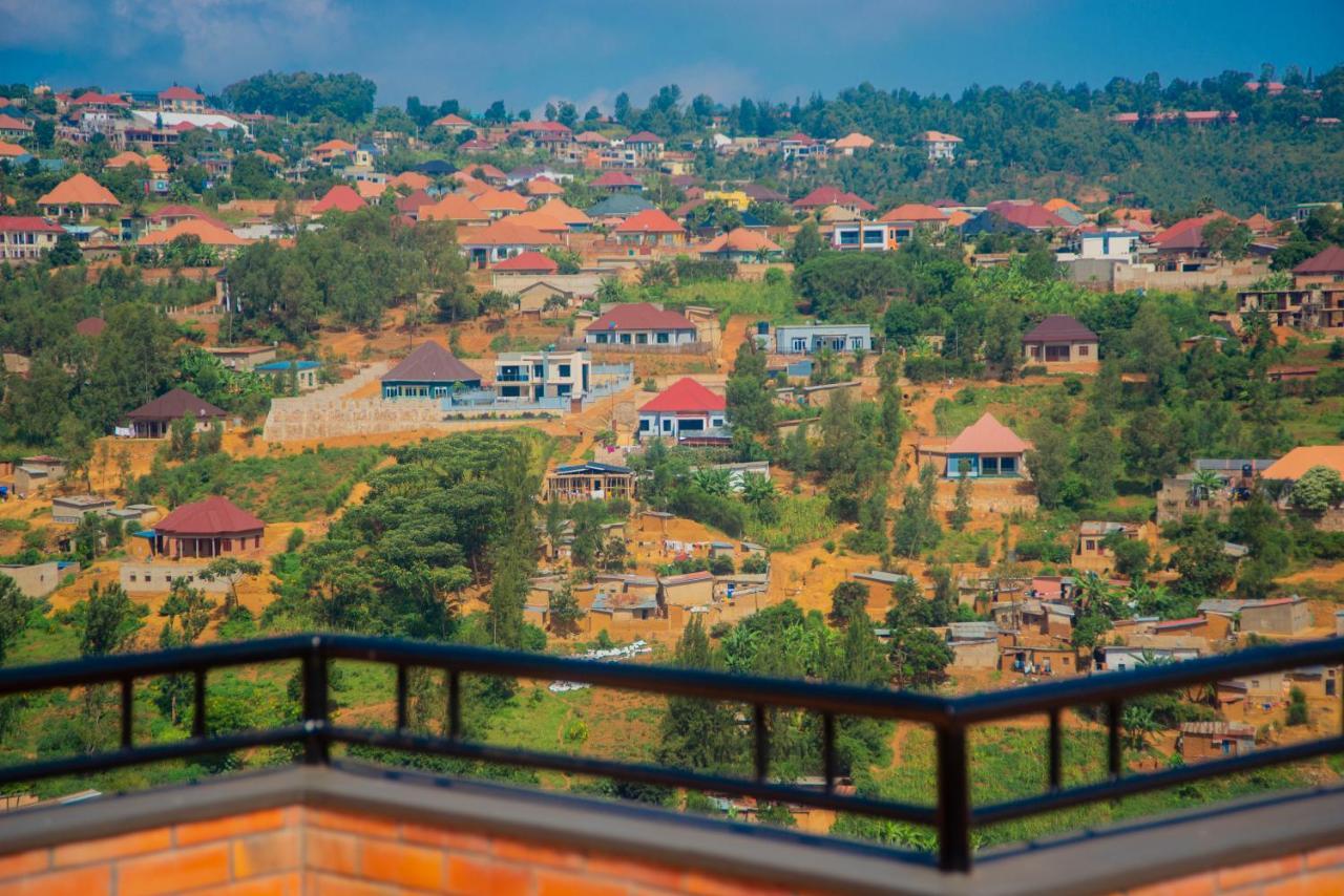 Quality Inn Hotel Kigali Esterno foto