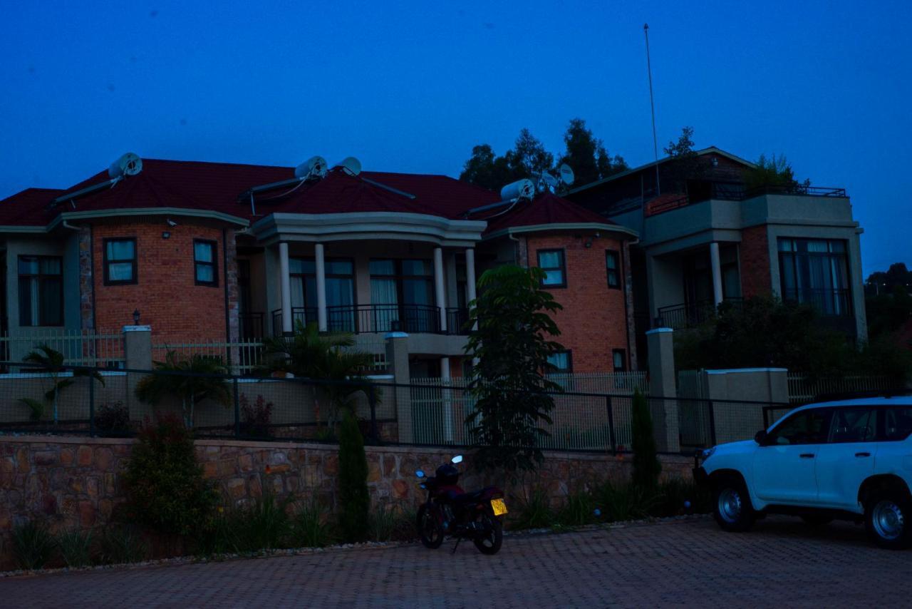 Quality Inn Hotel Kigali Esterno foto